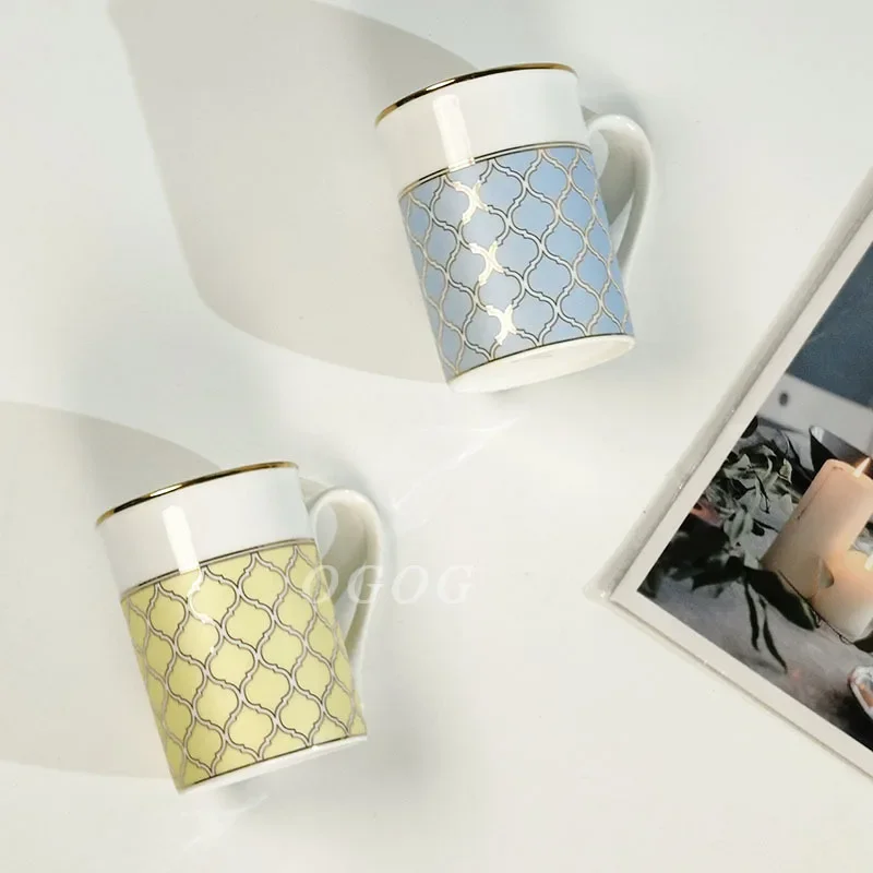 servizio-di-piatti-in-ceramica-e-porcellana-fine-tazze-piattini-ciotole-cucchiai-piatti-teiere-adatti-per-la-casa-la-sala-da-pranzo-l'ufficio-il-caffe-e-l'uso-quotidiano