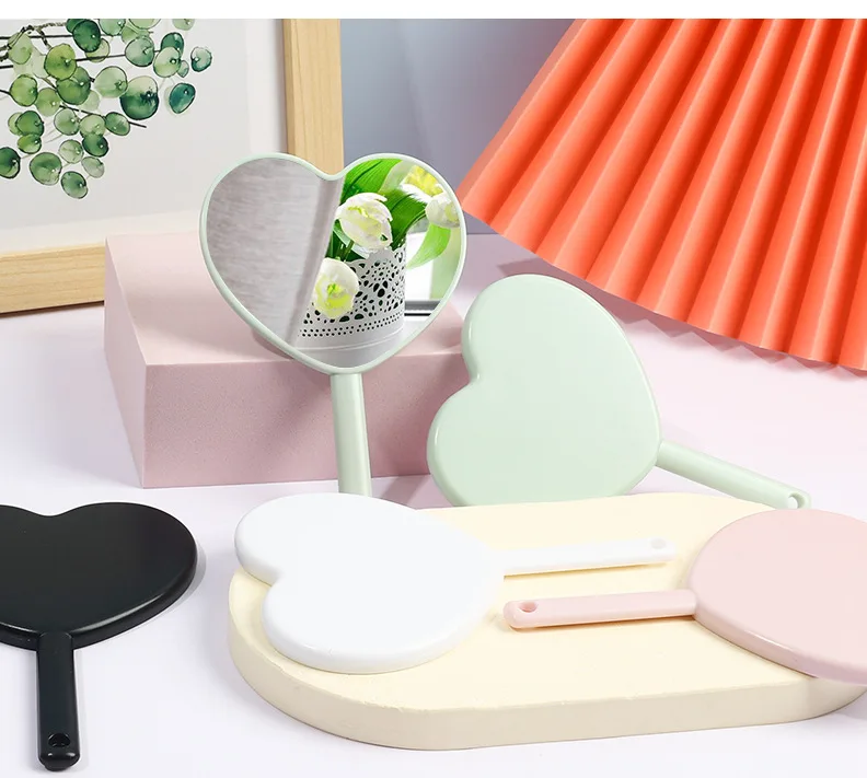 Fan Your Love Plastic Handheld Mirror, HD Handle Mirror, Cute Little Make Up and Hold a Clear Portrait