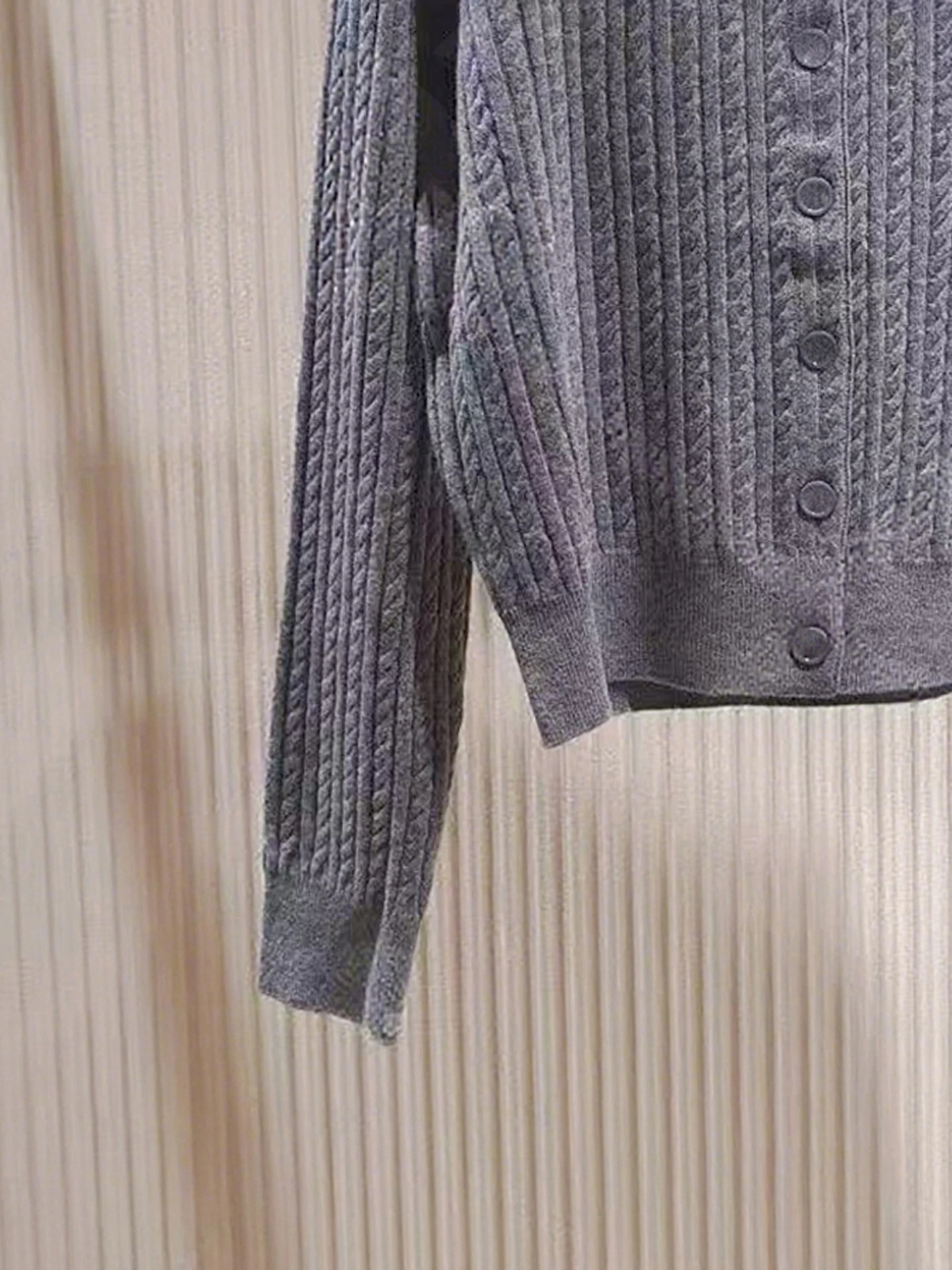 M Home Nan You High End Women's  Ne Knitted Cardigan Diamond Embellied Small Fraance Sle Top for Autumn 2025