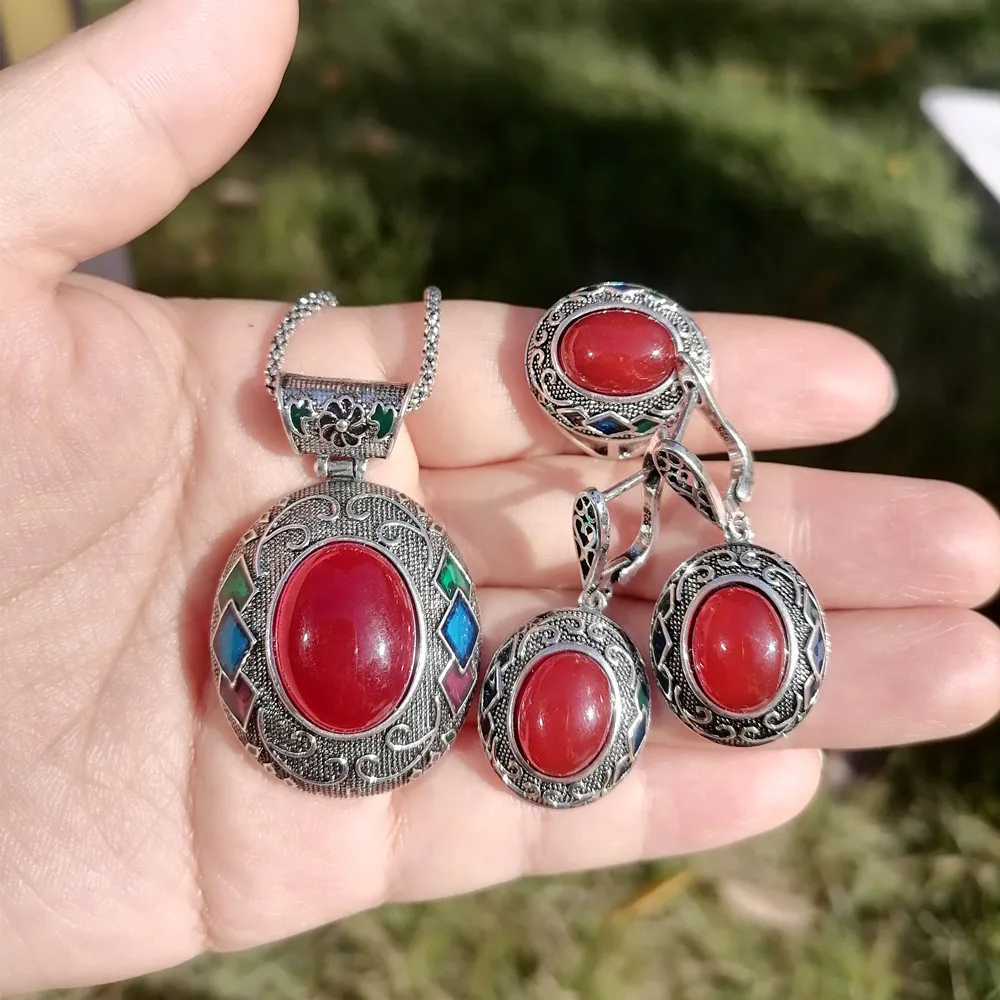 Ajojewel Vintage Ethnic Jewelry Set With Red Stone Cloisonne Enamel Earrings Round Pendant Necklace Ring 7 8 9 Luxury Gifts 2024