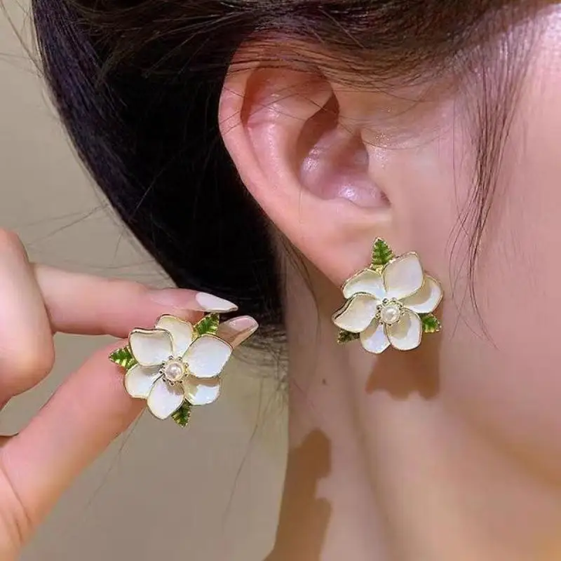 925 Silver Needle Crystal Pearl Leaf Flower Earrings For Women Jewelry 2024 Trending New Fresh Rural Style Stud Earrings Brincos