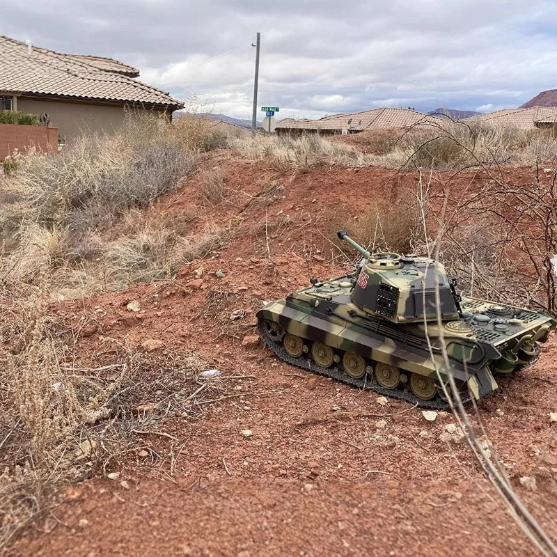 Military Battle Remote Control Tank Model Tracked Tank
