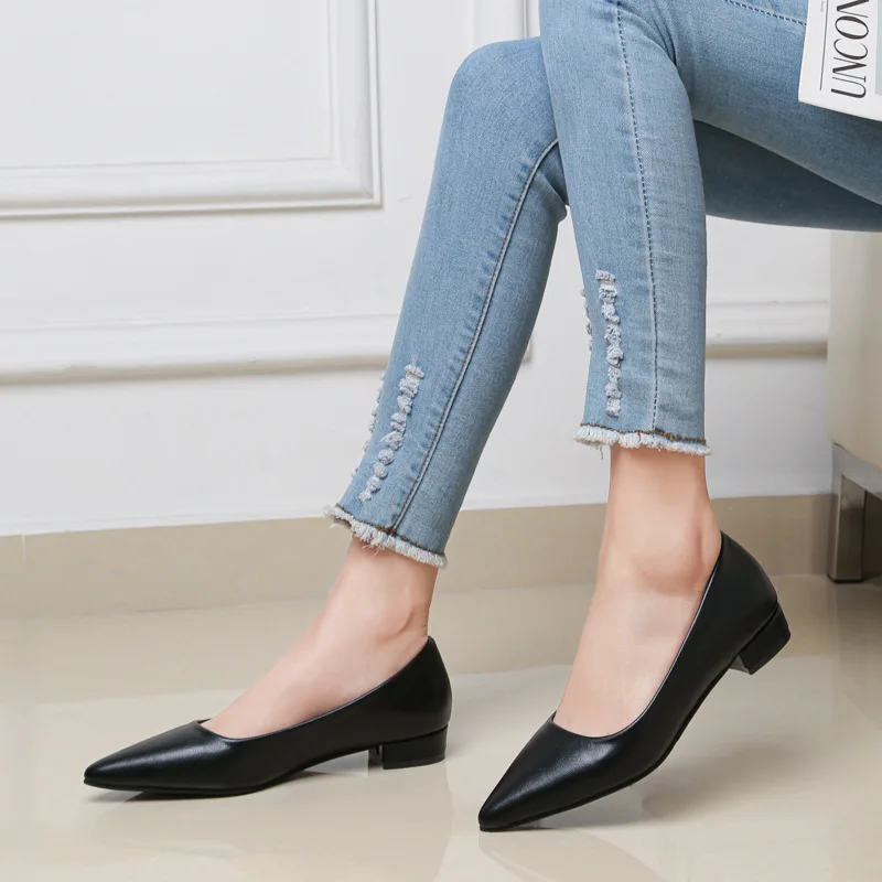 Spring Pointed Toe Shallow Mouth Square Heel Small Leather Shoes Women's Elegant Fashion High Heels Dress Shoes Zapatos Mujer view 2