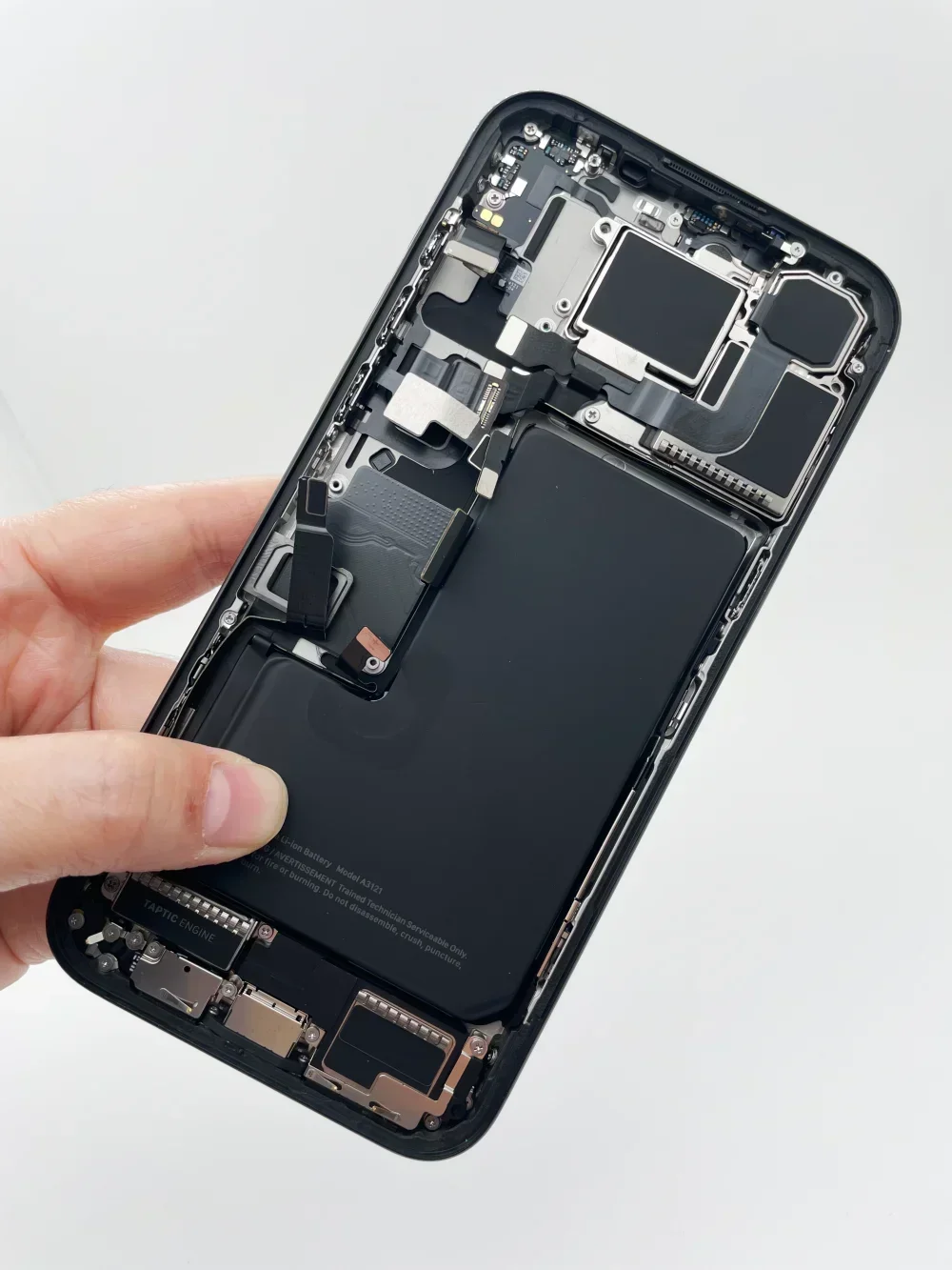 95% New Disassembled Middle Housing Back Cover Glass For iPhone 15 Pro with Battery Rear Camera NFC Wireless Assembly