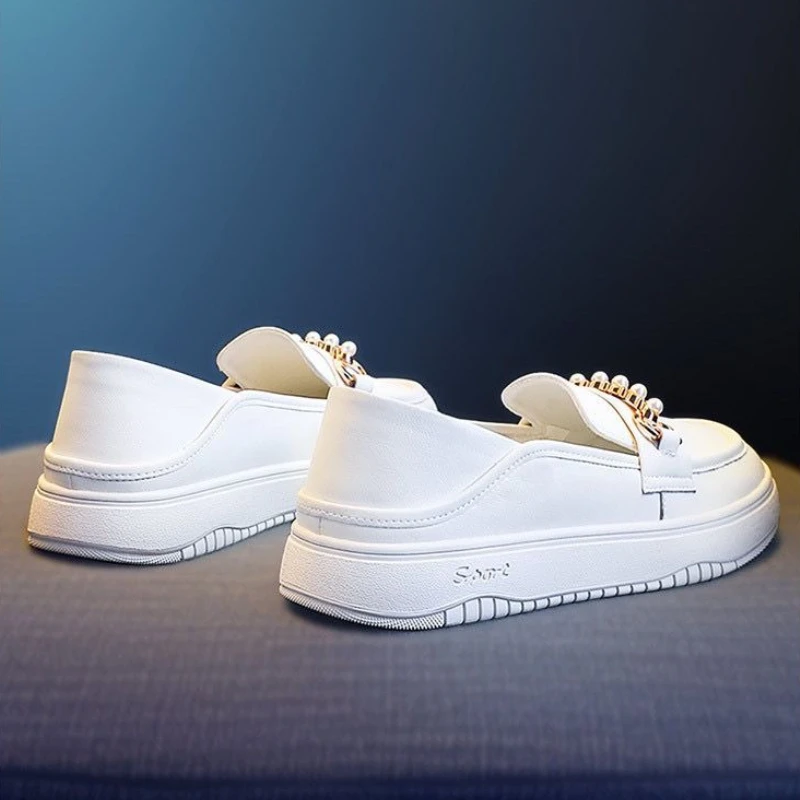 

2025 Trendy White Loafers for Women Summer Slip On Sneakers with Skirt Compatibility Student Comfort Shoes​