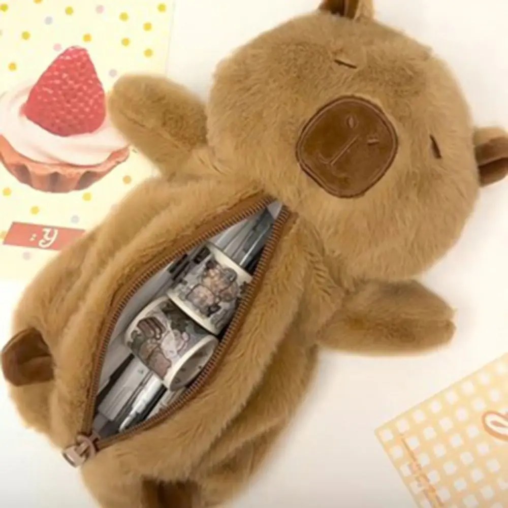 Bolsa para bolígrafos de felpa de capibara de gran capacidad, muñeco de Animal con cremallera, muñeco de peluche de capibara de dibujos animados, bolsa para lápices de felpa Capibara bonita