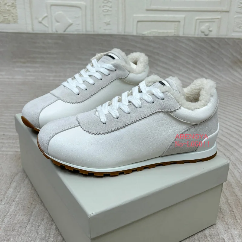 

Winter Leather Suede Flat Platform Fur Shoes Women Lace Up Winter Wool Shoes Designer Casual Vacation Walking Shoes For Women