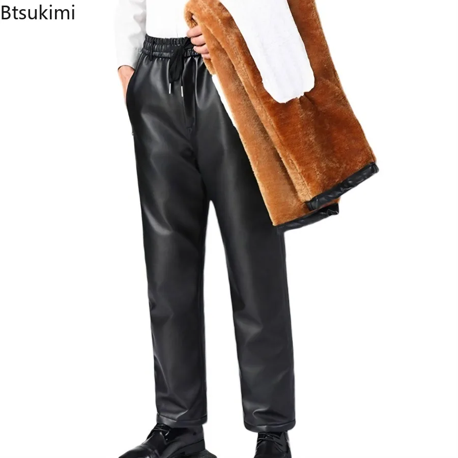 Nowe męskie ciepłe spodnie z polarową podszewką, grube, zimowe, wodoodporne, luźne, proste spodnie, wygodne spodnie motocyklowe, skórzane spodnie casualowe męskie.