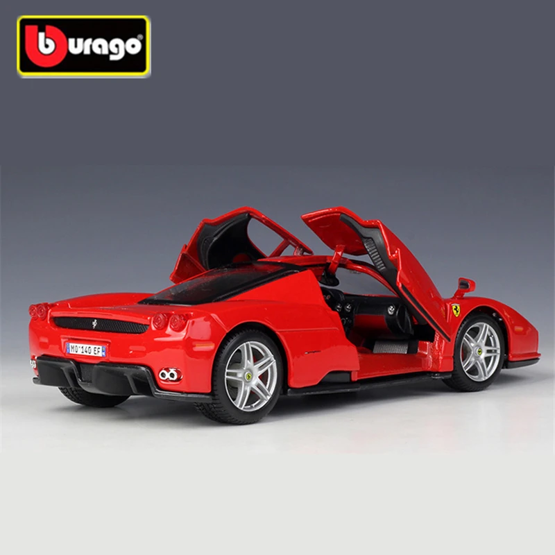 Bburago 1:24 Ferrari ENZO Alloy Sports Car Model Diecast Metal Racing Car Vehicle Model High Simulation Collection Kids Toy Gift