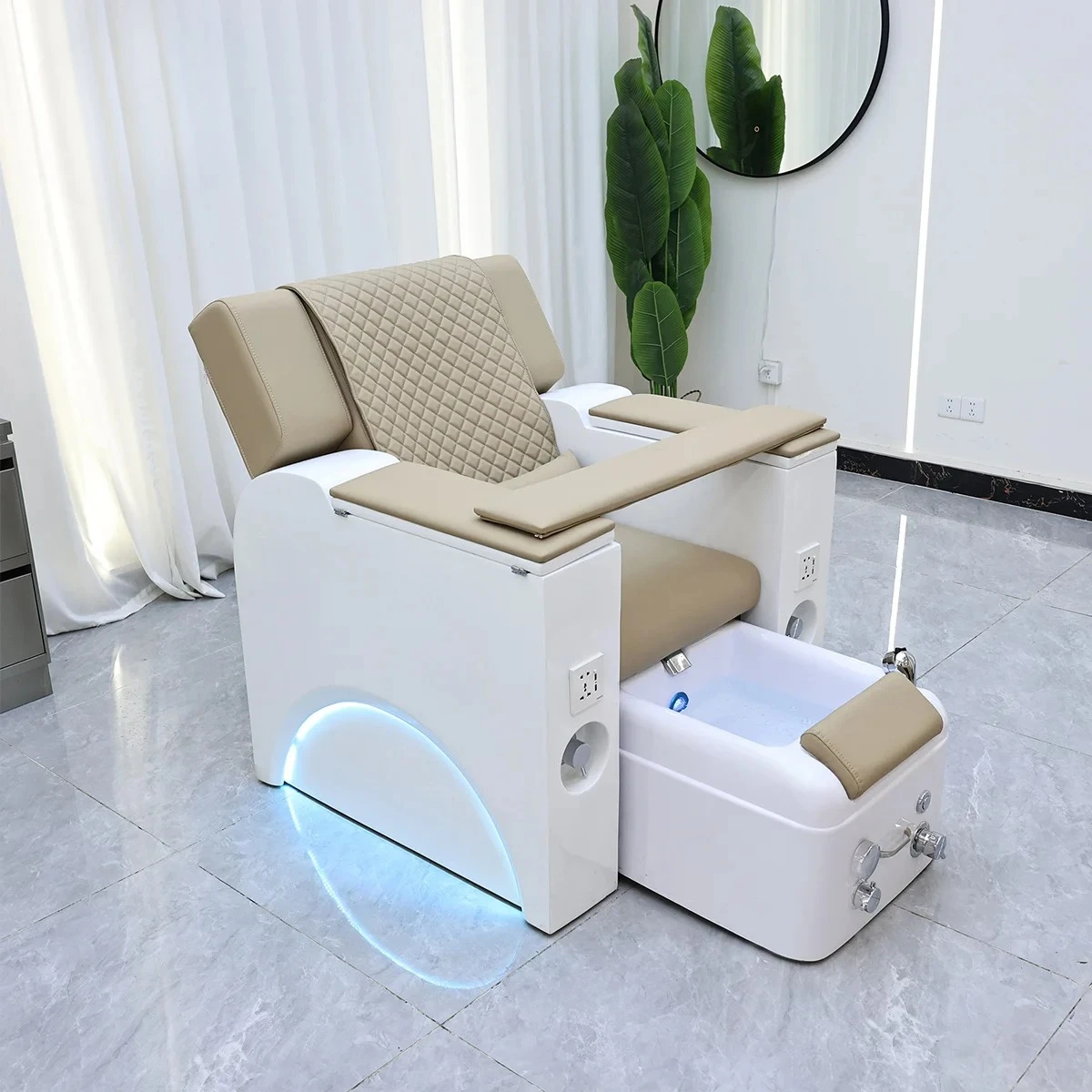 

Electric Reclining Foot Bath Sofa, One Click Adjustable Angle, for Feet, Universal Configuration, With Sink and Nail Art