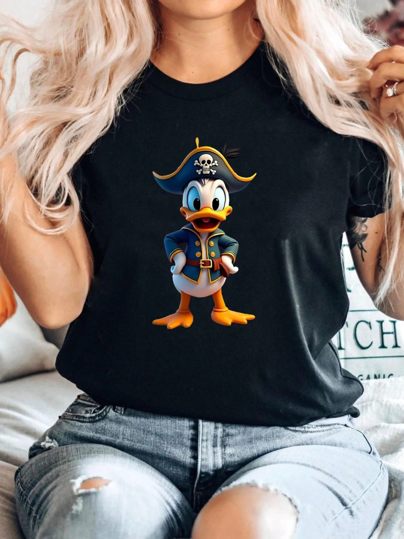 

Disney Cotton Men's Donald Duck Pirate Graphic T-Shirt Family Matching Outfits Men's Women's T-shirts Oversized Y2k Clothes Tees