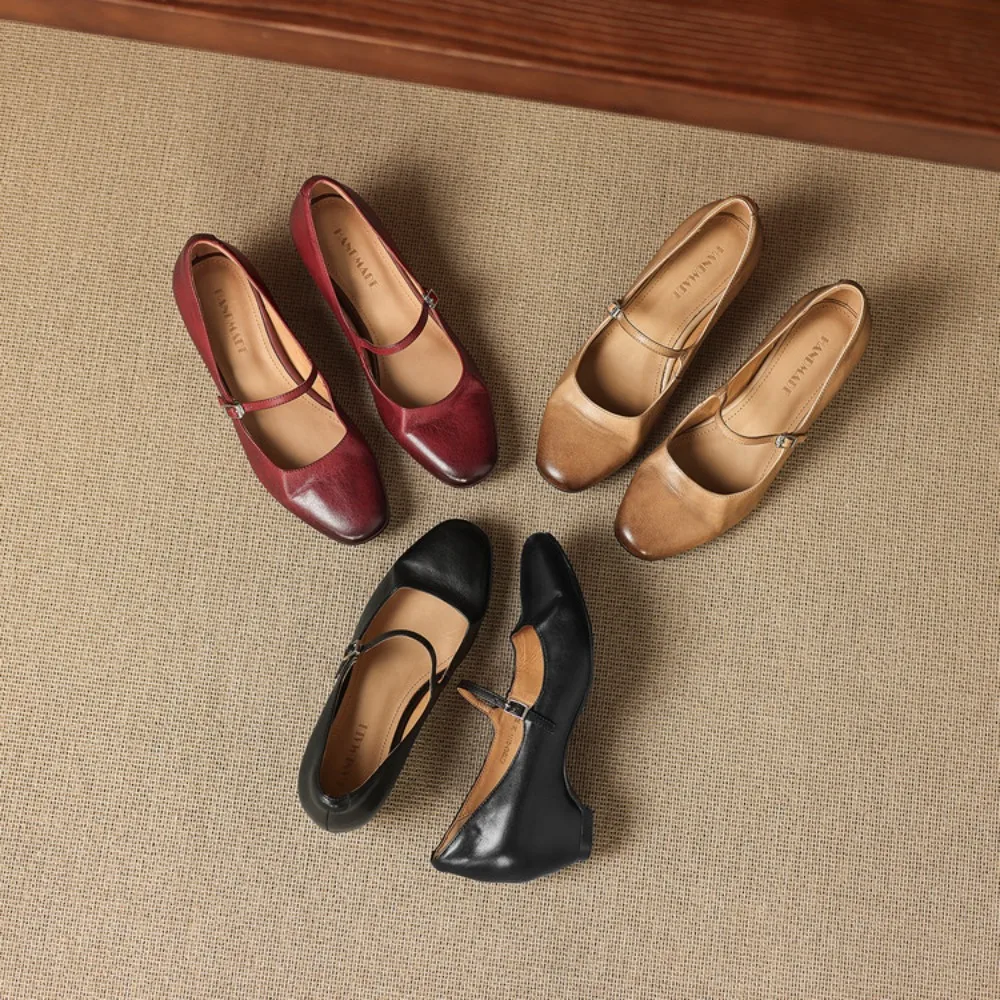 

New 2026 Women's Fashion Summer Middle Heel Shoes Made of Genuine Leather Round Head Shoes (Apricot/Wine Red/Black)