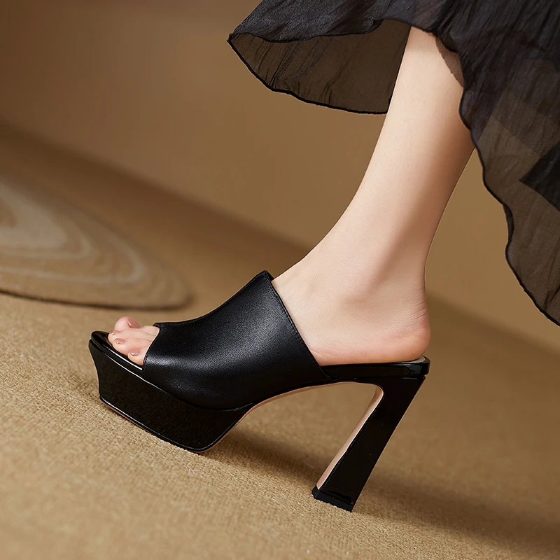 Women's new summer leather sheepskin thick soled waterproof table, exposed toe high heels, fish mouth slippers, fashion shoes