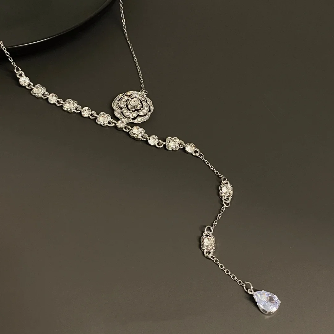 

DUTRIEUX Camellia Tassels Necklace Light luxury Charm Choker Niche Exquisite Design Fashion For Women Jewelry Accessories Gift