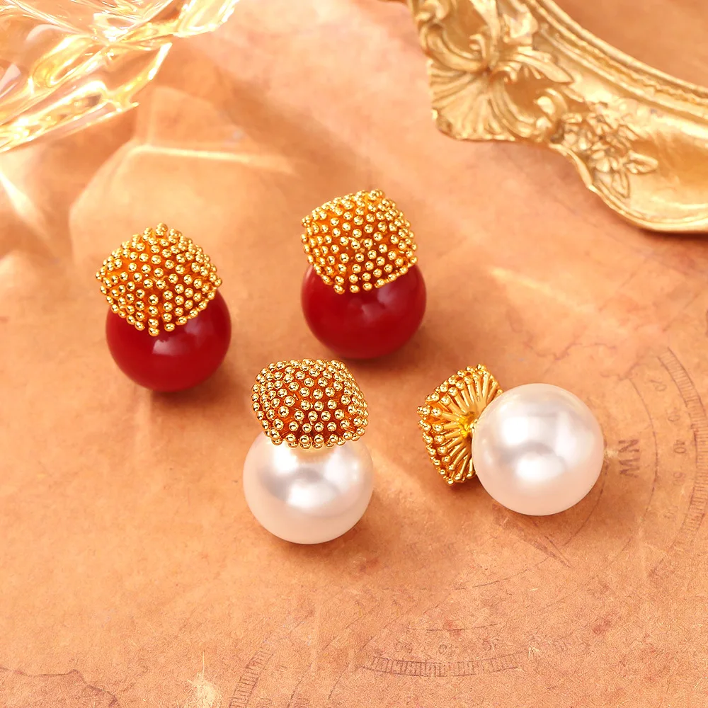 

Anchor red two-wear pearl earrings, niche design, high-end simple earrings, fashionable and versatile commuting earrings
