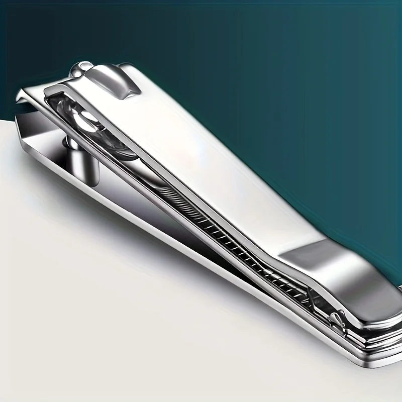 Large Nail Cutter with a Built-in File – Convenient Grooming Aid, Suitable for Daily Nail Care