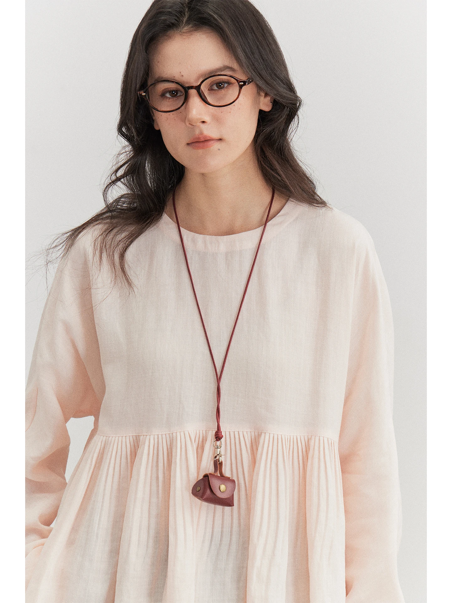 

Loose Linen Lazy Style Pleated Doll Shirt Women Spring Summer Casual Sun Protection Top round Neck Long Sleeve C...