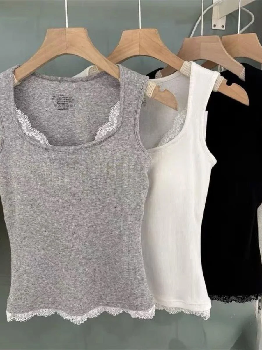 camisola-feminina-de-renda-modal-com-detalhes-ajuste-fino-roupa-Intima-verao-2026-marca-yijian-acessorio-de-lenco-de-bolso