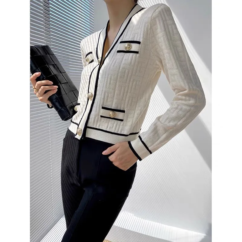 New Fashion Small Fragrance Women's Sweater Slim V-neck Long Sleeve Single Breasted Knitted Golden Buttons Knitted Cardigan Tops