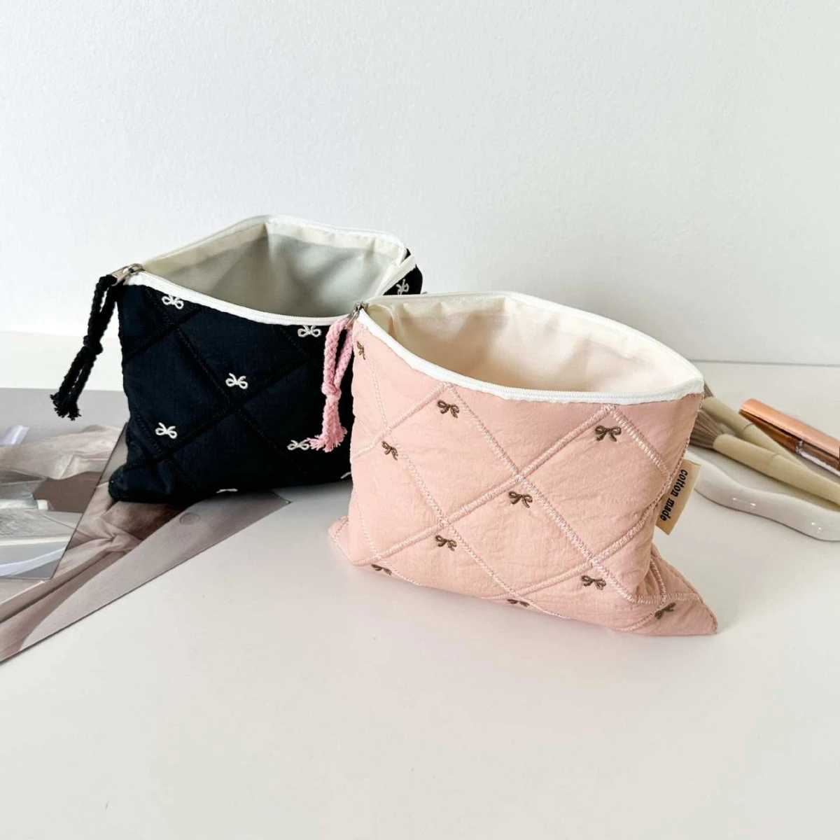 Embroidered Plaid Bow Cosmetic Bag, Women Travel Makeup Organizer with Zipper, Multi-functional Toiletry Pouch