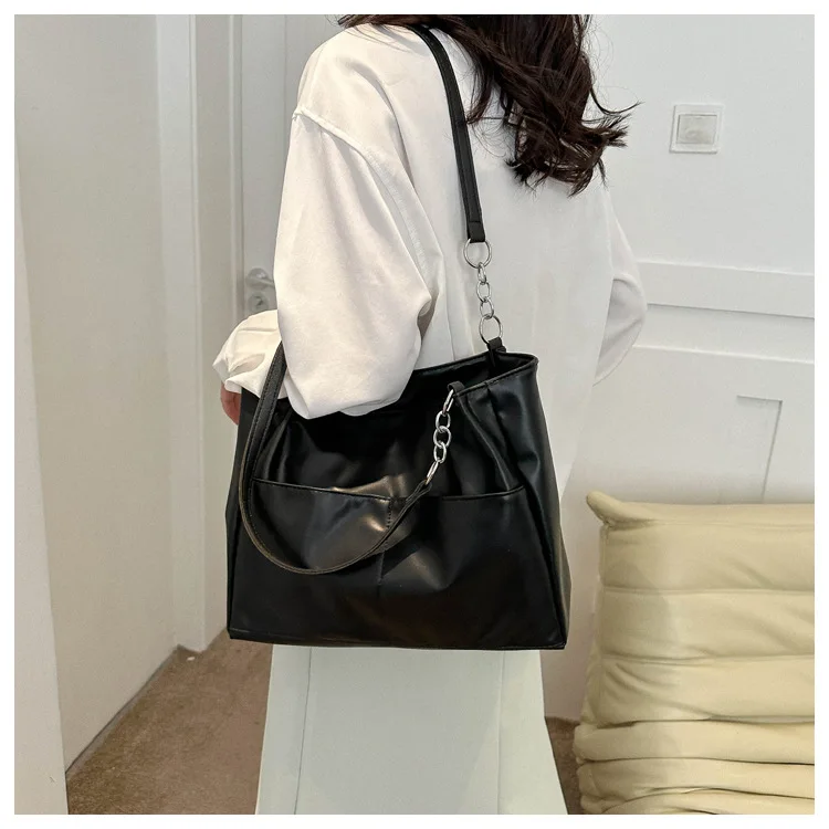 2023 Shoulder Side Bags for Women Vintage Solid Color Simple Large Capacity Big PU Leather The Latest Handbags Travel Totes