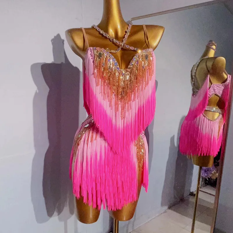 

Ladies' Dance Costumes, Latin Dance Costumes, Sequins, Tassels, Fashion Trends, Backless, Sexy Stage Performance Costumes