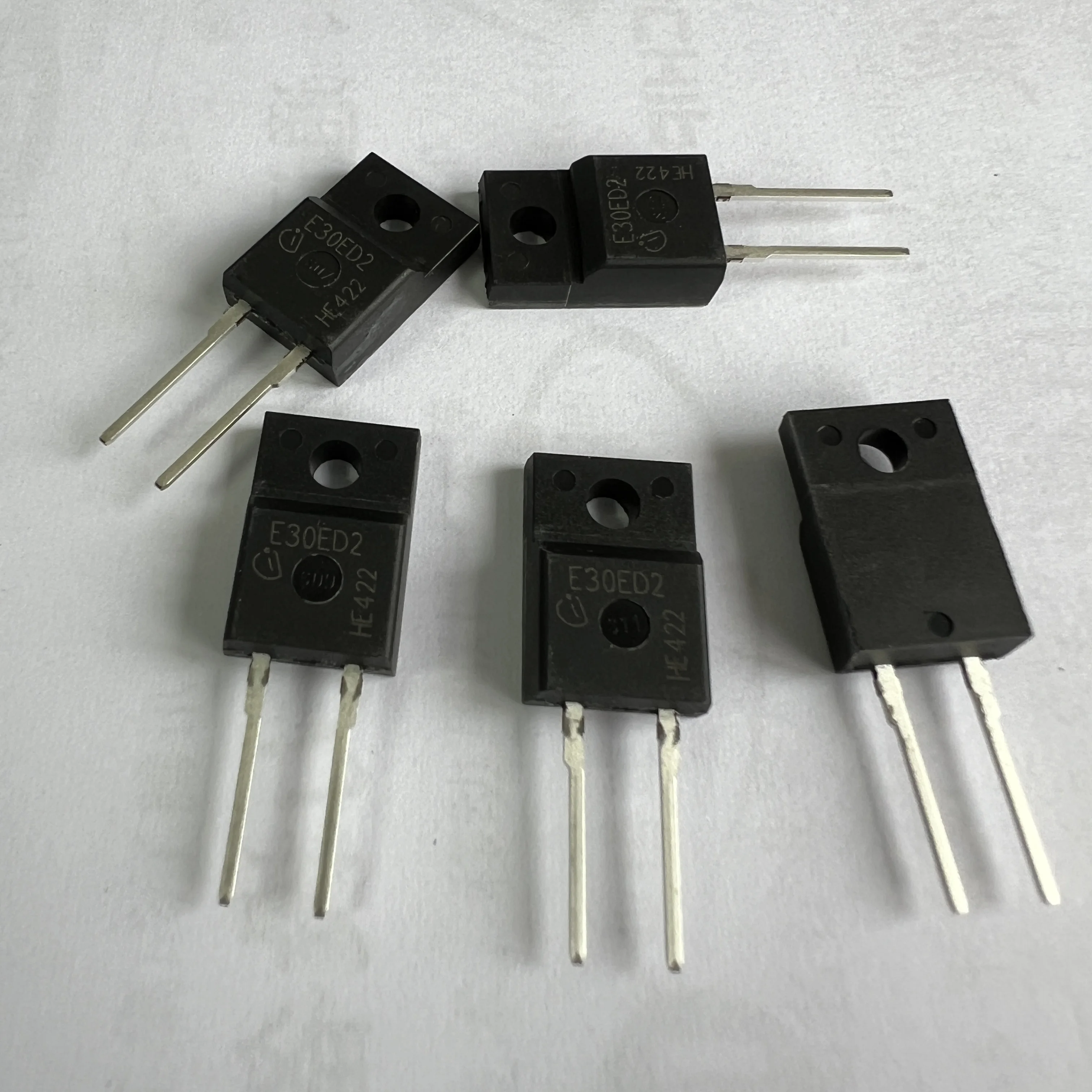 

5PCS/LOT(Switching Diode) IDV30E65D2