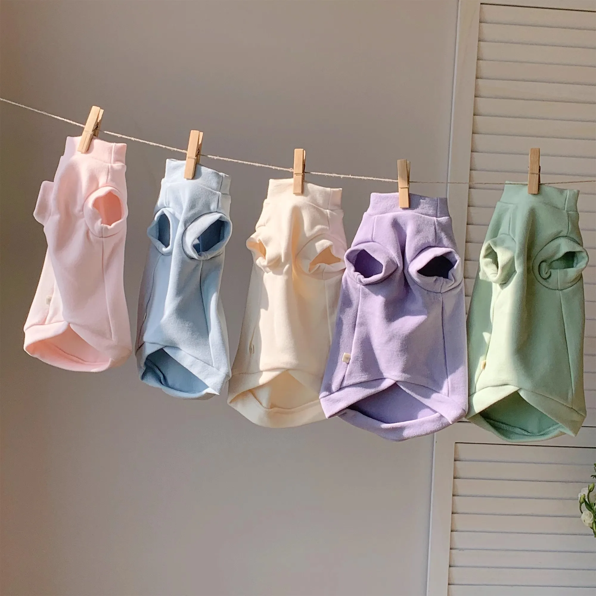 Five colors, thickened autumn and winter heated warm pet vest, German cat clothes, Sphynx hairless cat, Cornish Rex, Abyssinian