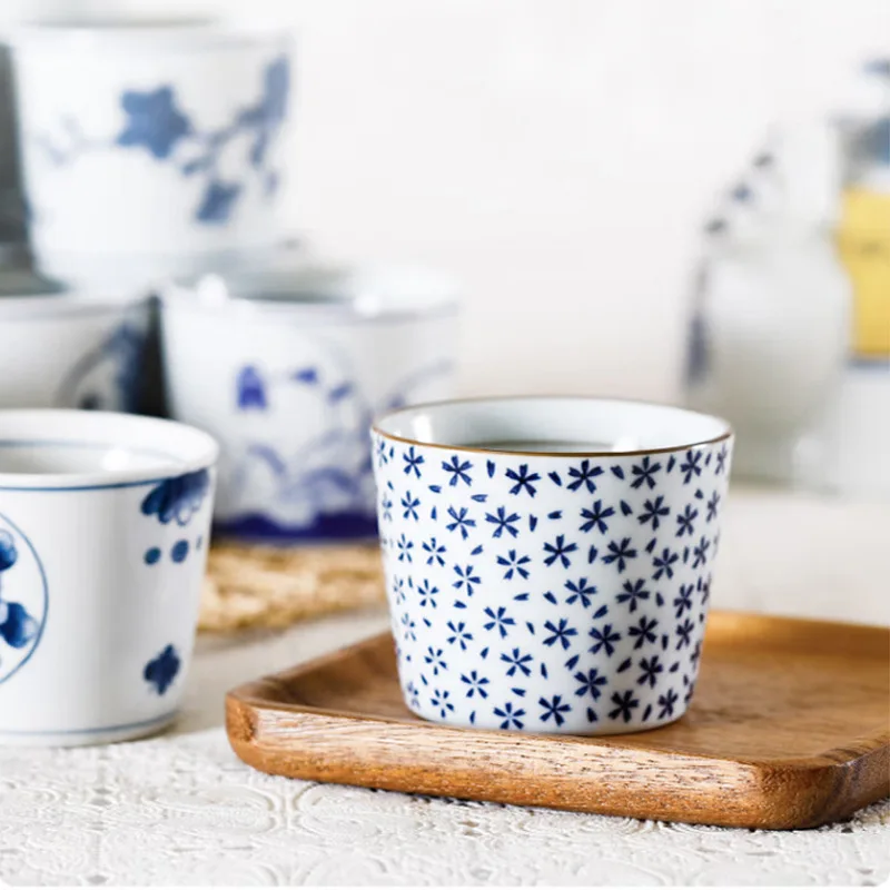 

Японская чайная чашка для воды, ресторанная бытовая чашка большой емкости для проживания в семье, креативная сине-белая керамическая чашка для воды