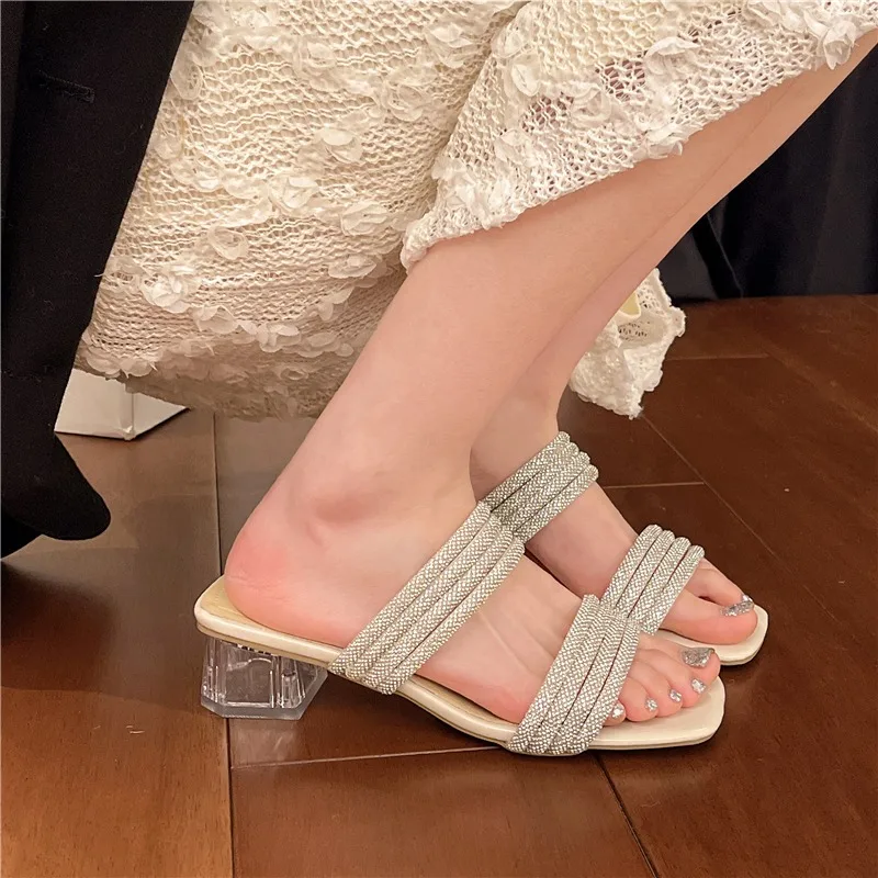 

Summer New Style Slippers Women's Fashion Square Head Light Mouth Glitter Line with Anti-slip and Wear Heel Shoes