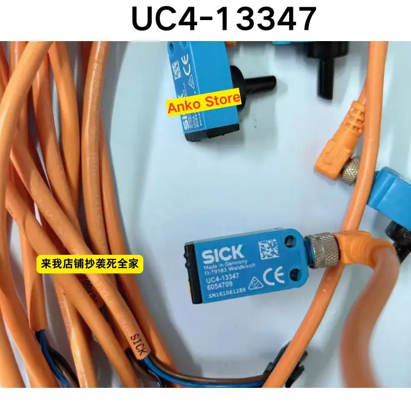 Second-hand test OK ，UC4-13347 Ultrasonic Sensor
