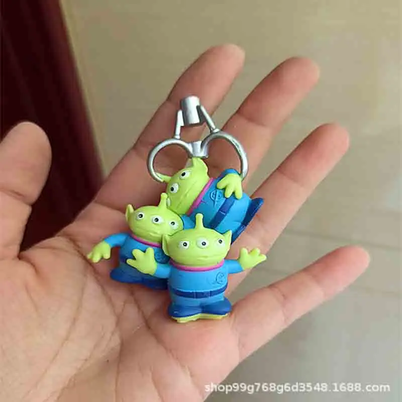 LLavero de Toy Story de Disney, bonito llavero de alienígena de tres ojos, colgante, bolso Kawaii, accesorios, regalo para niños y niñas