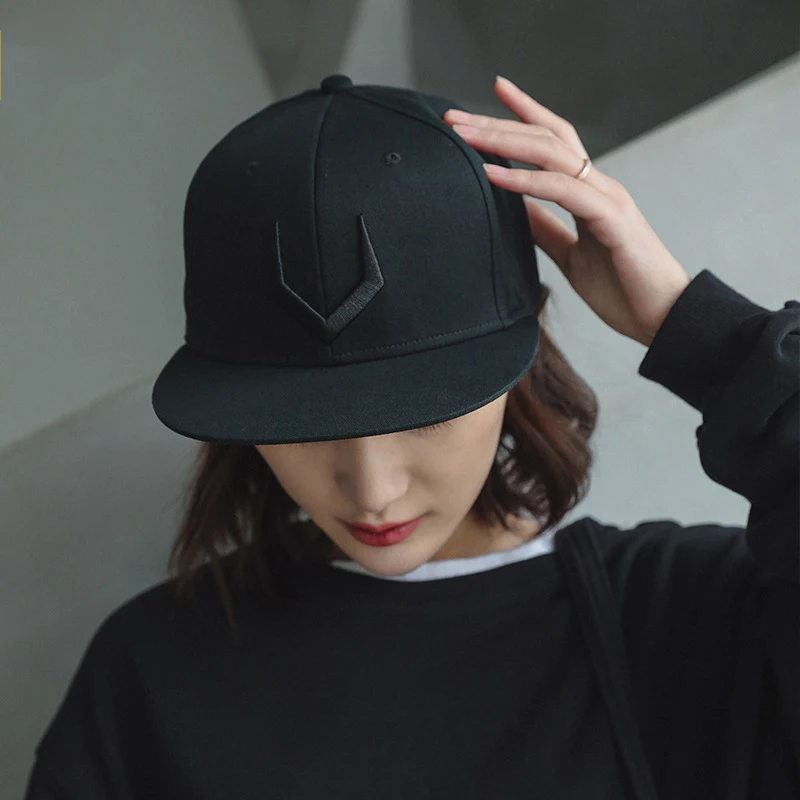 Spring and Autumn New Hip Hop Caps for Men and Women Casual Versatile Flat Brim Hats Fashion Cotton Embroidered Baseball Caps