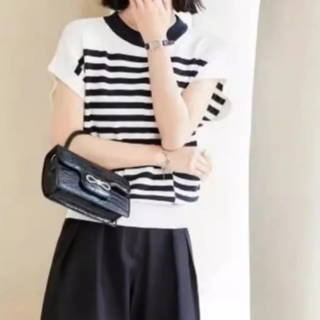 

Summer New Season French Black And White Sleeve Knitted Sea Soul Shirt Navy Style Sleeveless Elegant Ice Silk Top for Women