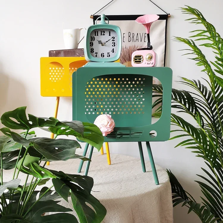 

z Creative Metal Small Tea Table TV Style Creative Square Table Bedroom Bedside Table Cabinet Sofa Side