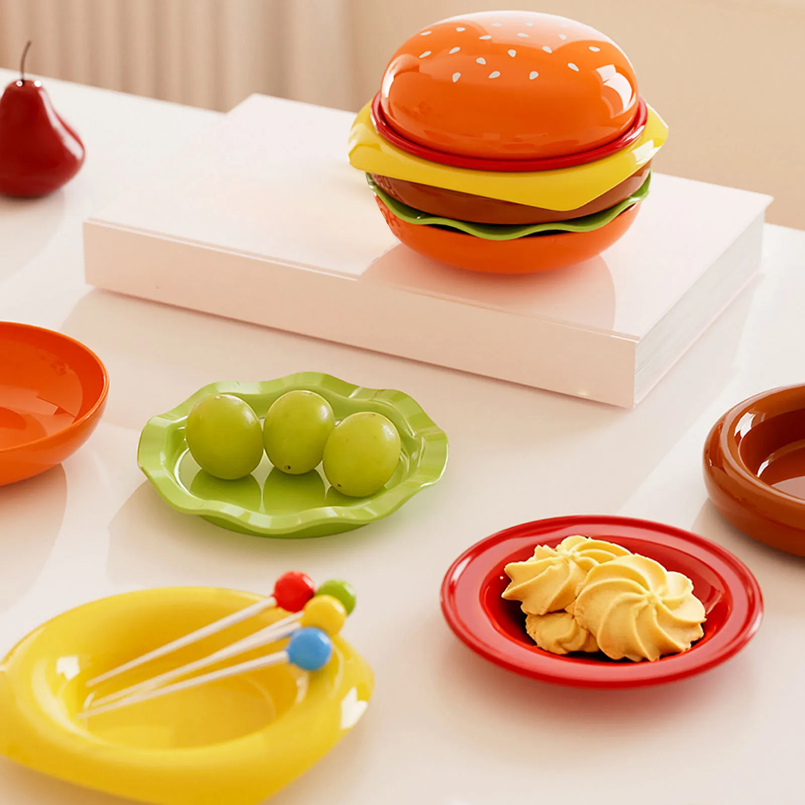 

Stackable Hamburger Plate Set Burger 6 Layers Mini Dinner Plate High Value Bone Spit Plate Funny Sauce Containers Table Decor