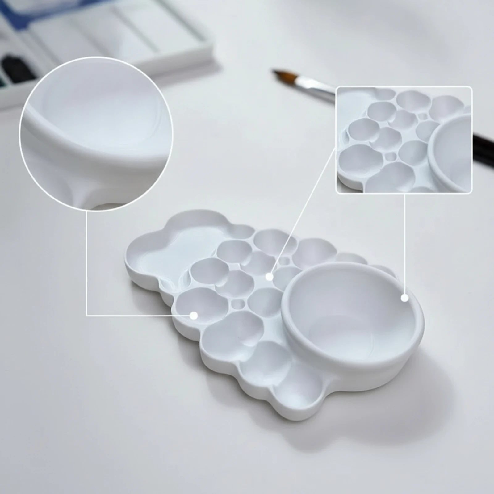 Cloud Paint Palette Washable Palette with Mixing Wells Art Supply Long-Lasting Molded for Painters, Studio Painting, Sketching