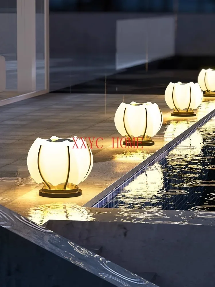 Outdoor impermeável Solar Lotus Pillar Lamp, Lâmpada moderna jardim, Villa Gate Wall