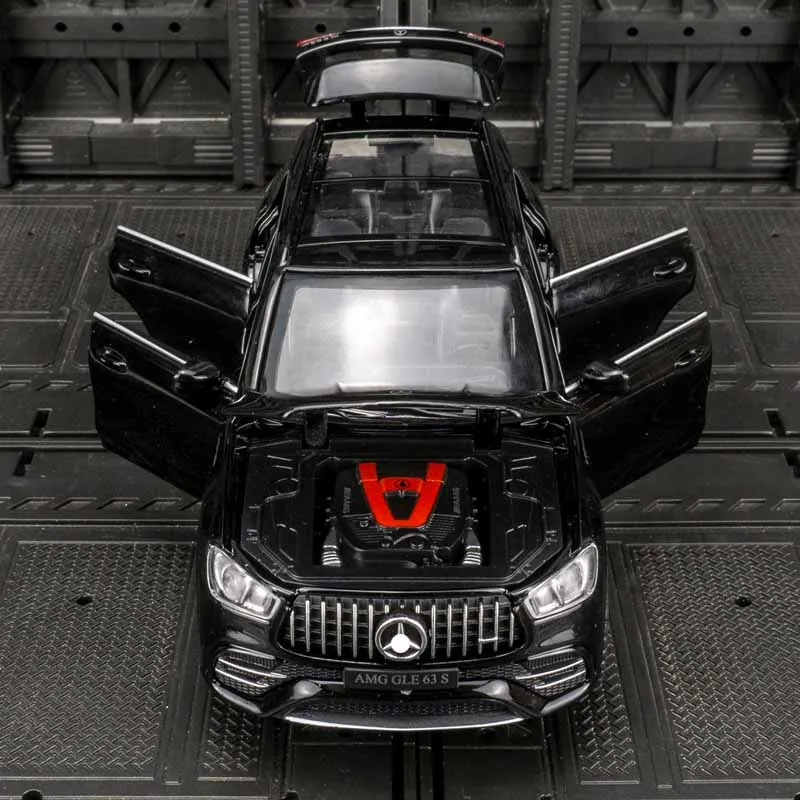 1:32 Mercedes Benz GLE 63S modelo de vehículo todoterreno de aleación, colección de accesorios de coche, puertas y capó de motor, maletero se puede abrir