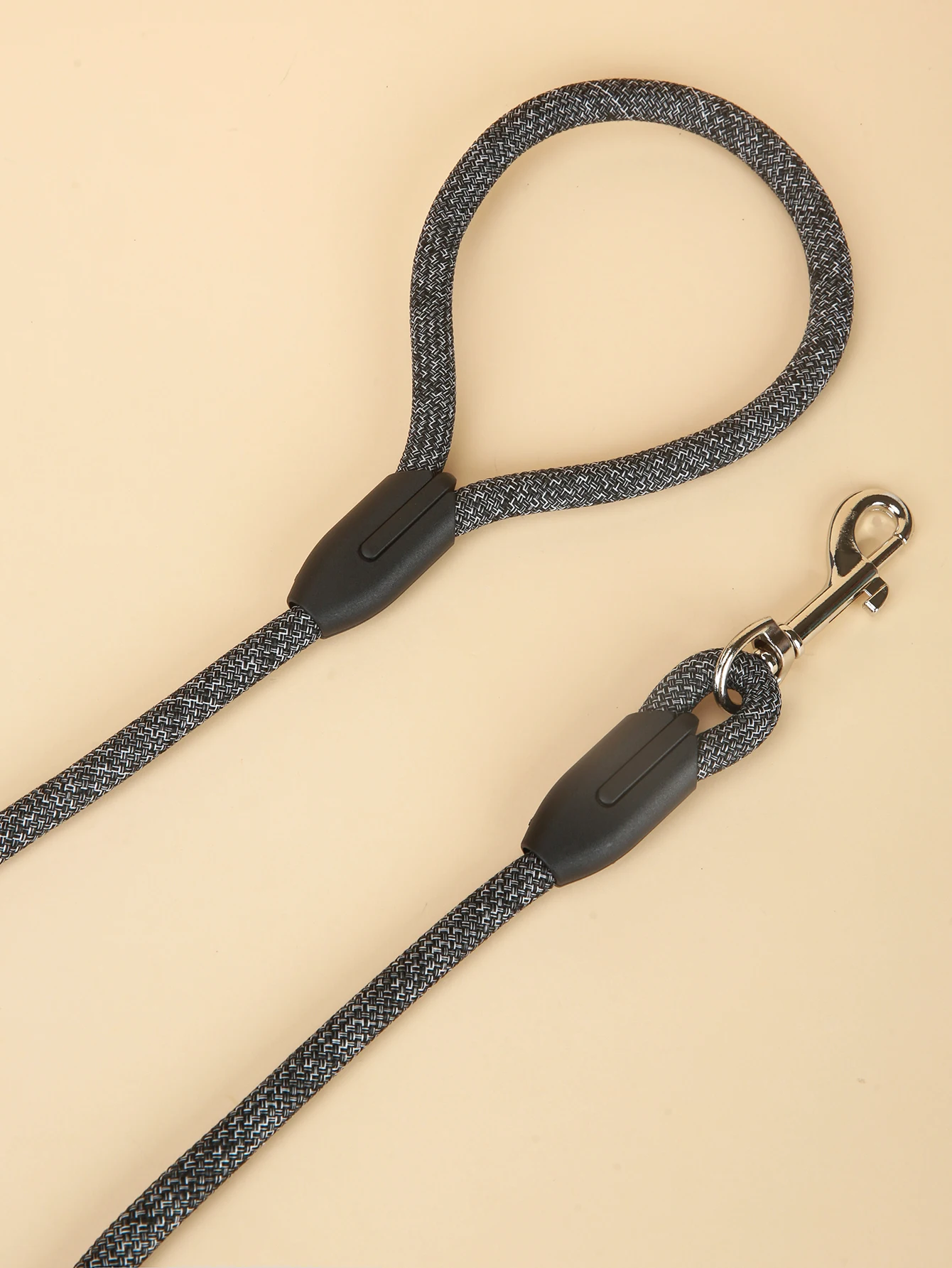 1PC Pet Fine Grain Round Rope Black Leash Medium And Large Dog Leash