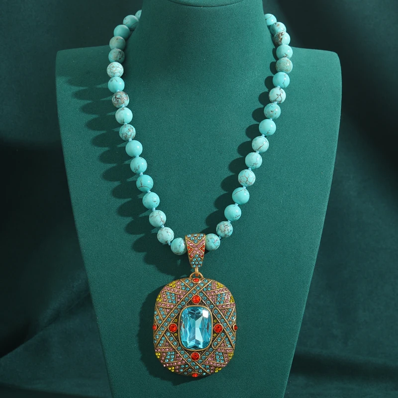 

Vintage Beaded Necklace Bohemian Sea Blue Crystal Rhinestone Pendants Square Antique Gold Color Luxury Turquoise Jewelry Gifts