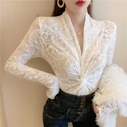 Casual Lace Hollow Out T-shirt Sexy Slim Stylish Folds Spring Autumn Long Sleeve Female Clothing Elegant V-Neck Gauze Pullovers