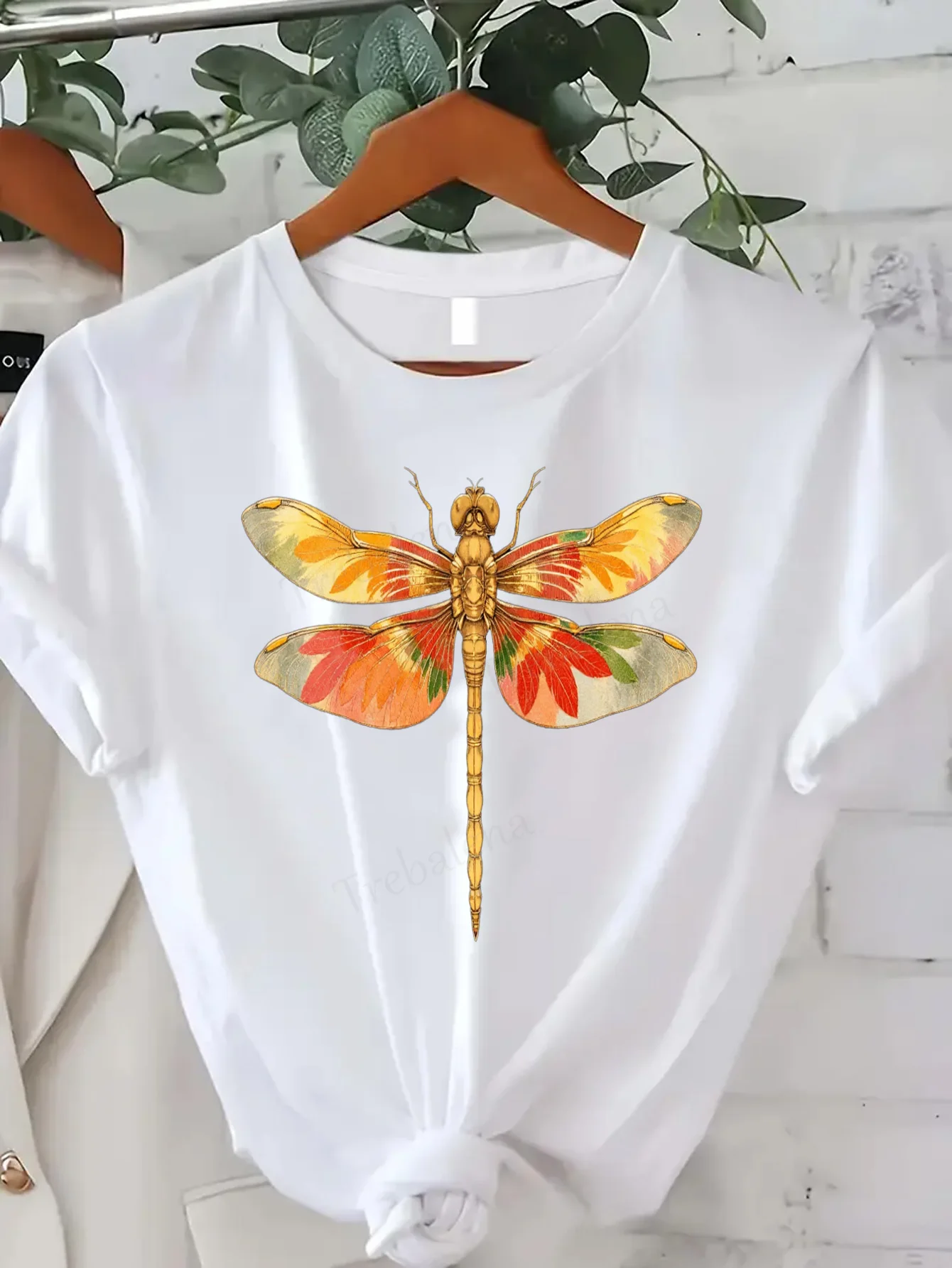 

Comfortable Women's Print T-shirt Dragonfly Print T-Shirt for Women - Boho Nature Inspired Casual Top