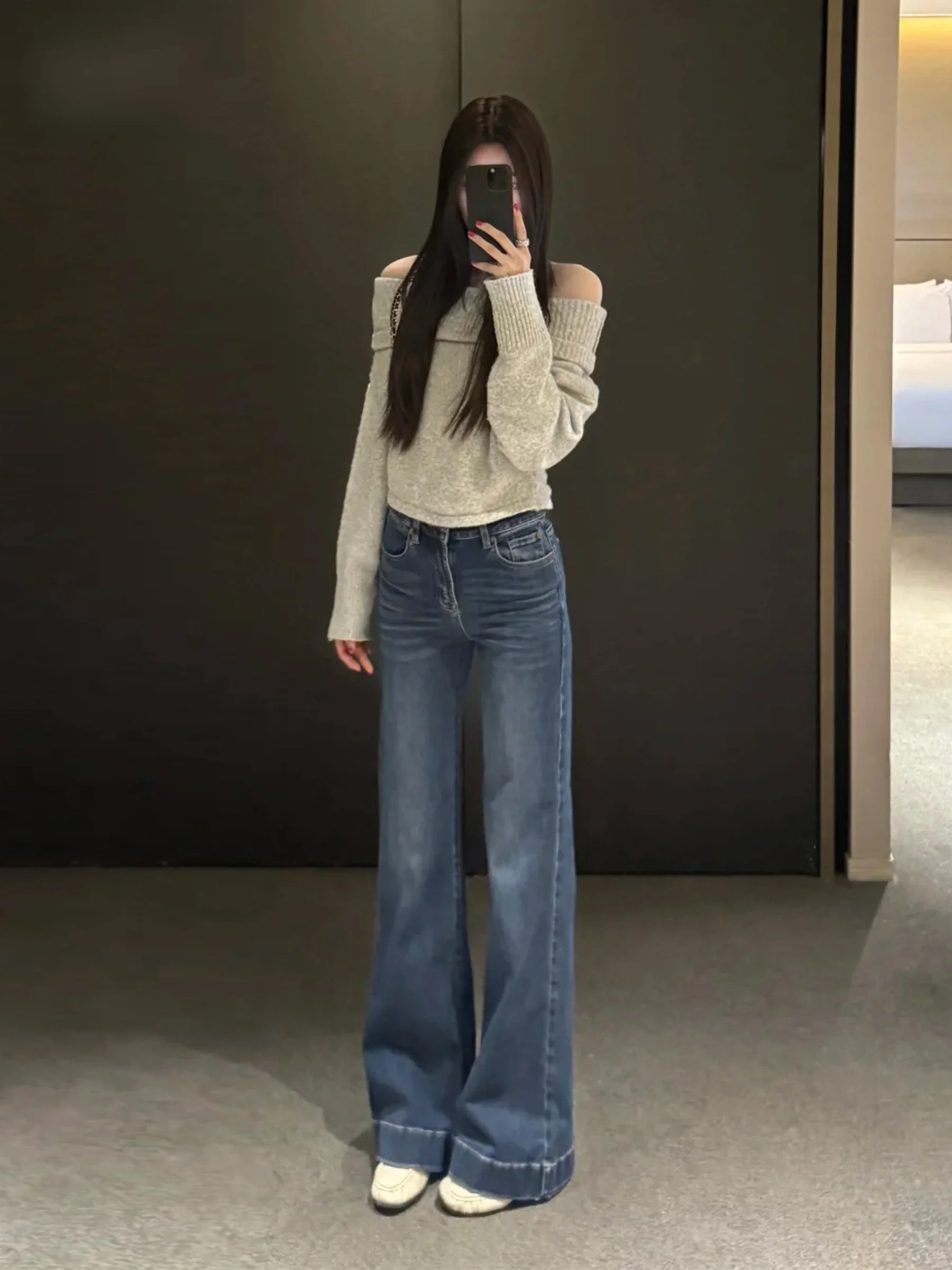 

Женские джинсы-клеш с высокой талией в стиле ретро, новинка весны 2026, облегающие, длинные, в пол, модель «Копытце»