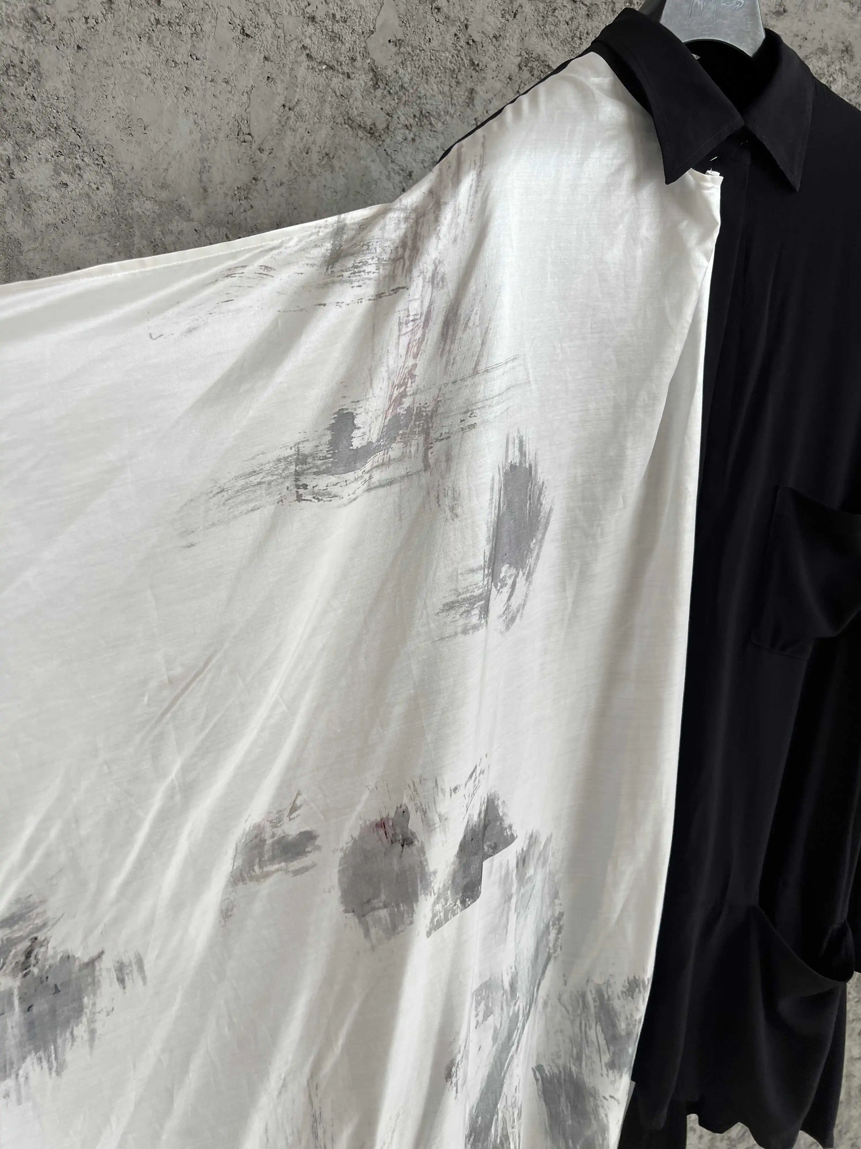 TOP-YAMAMOTO black and white wraparound two-color drape shirt for men and women, Japanese-style long shirt