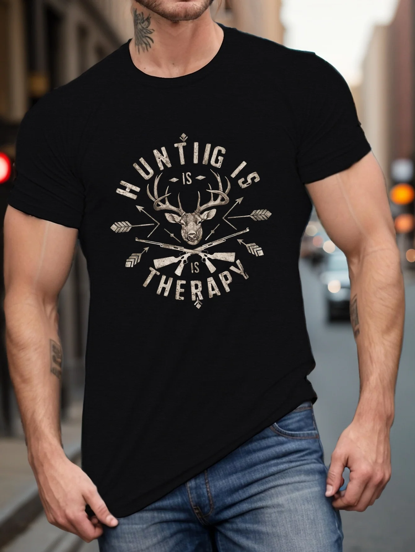 

Мужская футболка больших размеров с рисунком «Hunting is Relax» — повседневная черная футболка с короткими рукавами и дизайном оленя и стрел