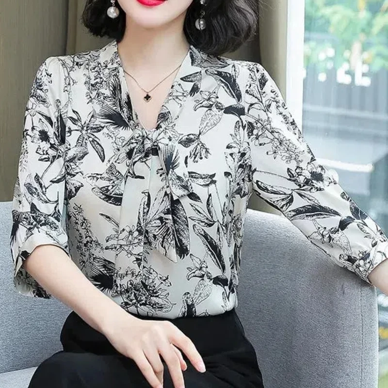 Korean Commute Spring and Summer New Chiffon Blouses Women\'s V-neck Spliced Printed Drawstring Bow Loose Chic 3/4 Sleeve Shirts