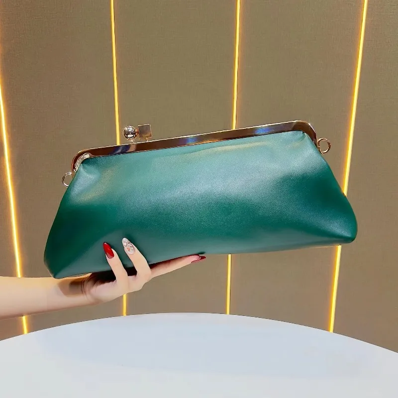 New Handbag Large Capacity Handbag Simple Premium Dinner Bag Commuter Versatile Single Shoulder Crossbody Armpit Bag