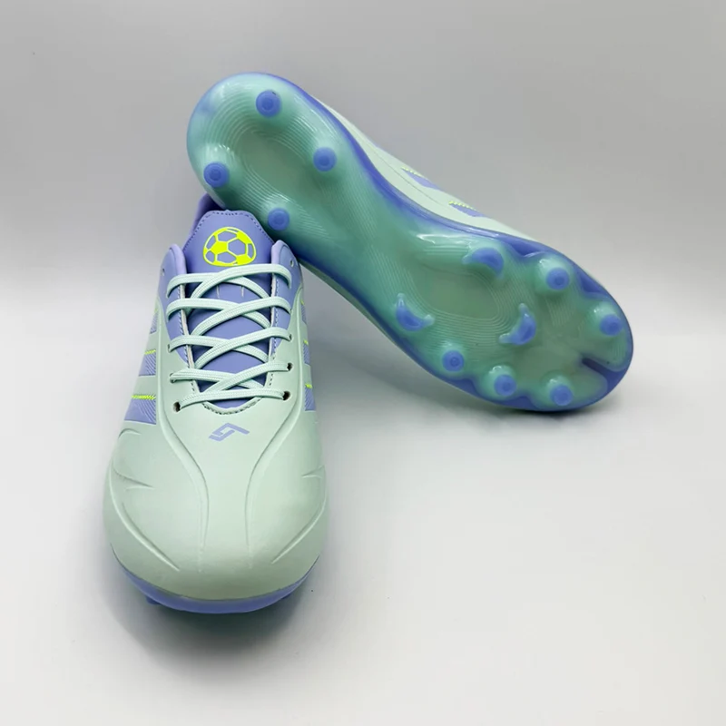 Professionele voetbalschoenen voor heren met studs Originele Society voetbalschoenen Mannelijke antislip Tenis Ultralight voetbalveldlaarzen voor dames