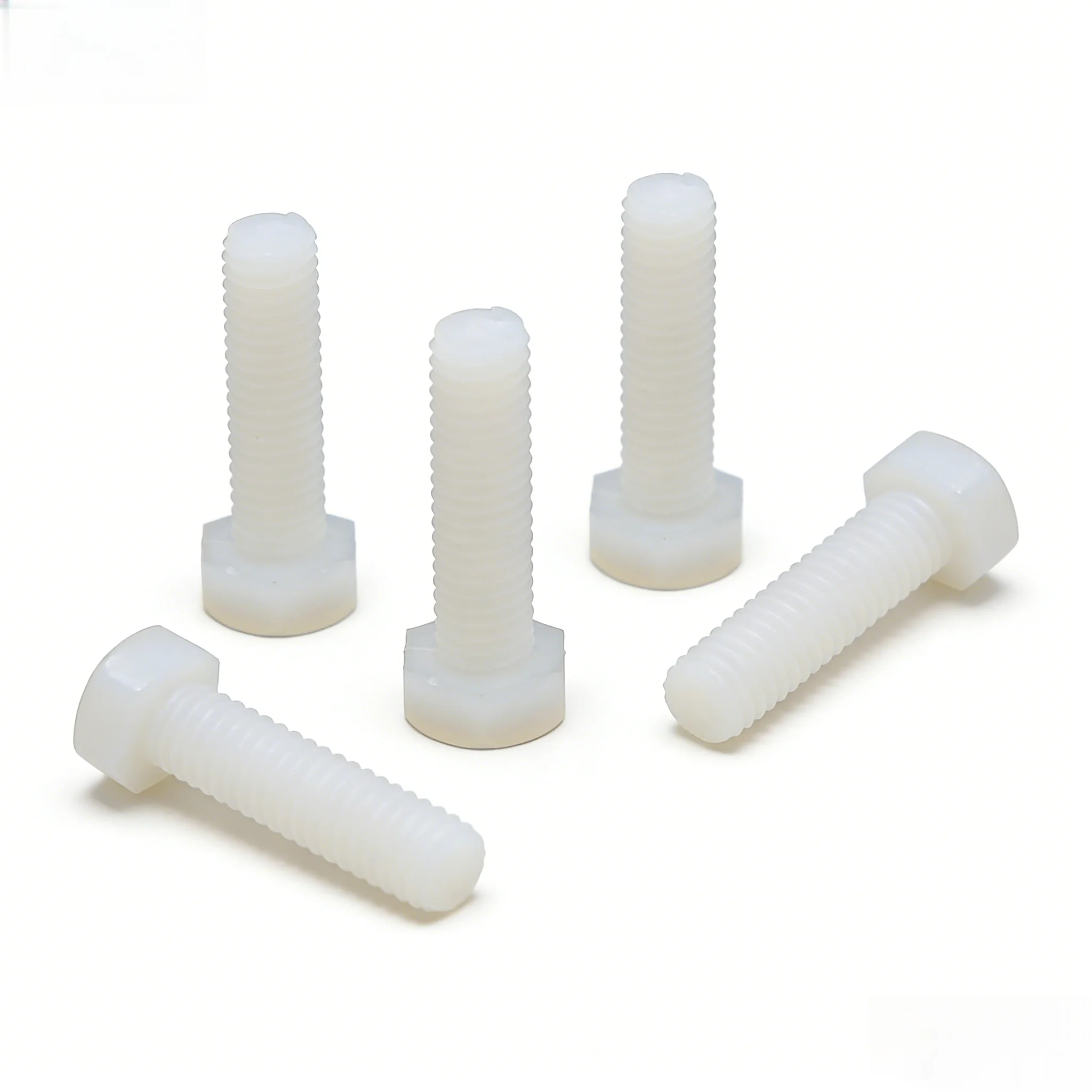 M3 M4 M5 M6 M8 M10 M12 White Nylon External Hexagon Bolt PA66 Nylon Hex Bolt Plastic Screw DIN933 GB5783 L = 6 to 100mm
